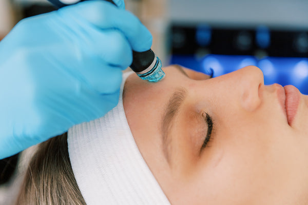 HydraFacial vs. Microdermabrasion: Which is Right for You?