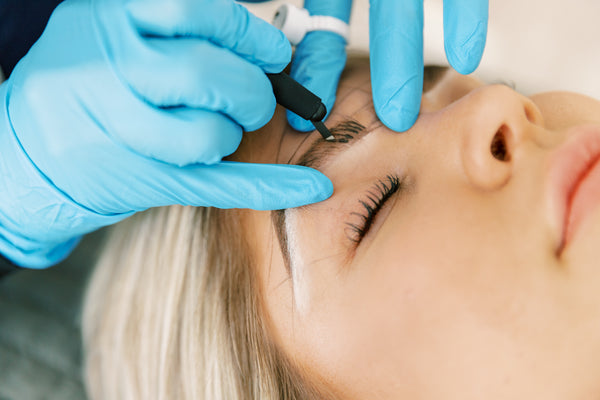 What to Expect: Microblading in 2022
